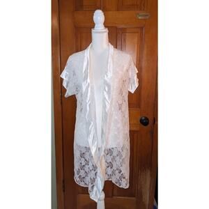Vintage white Lace Short Sleeve cardigan Robe large